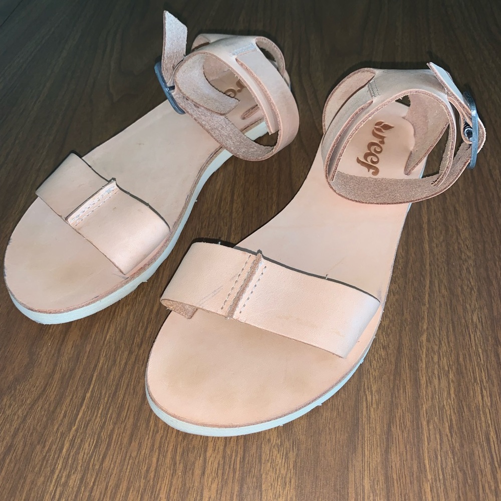 Used Reef nude leather sandals with ankle straps. Size Womens 7.5
